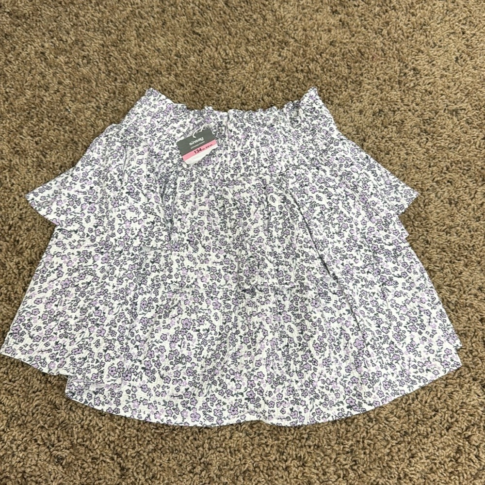 NWT girls skirt